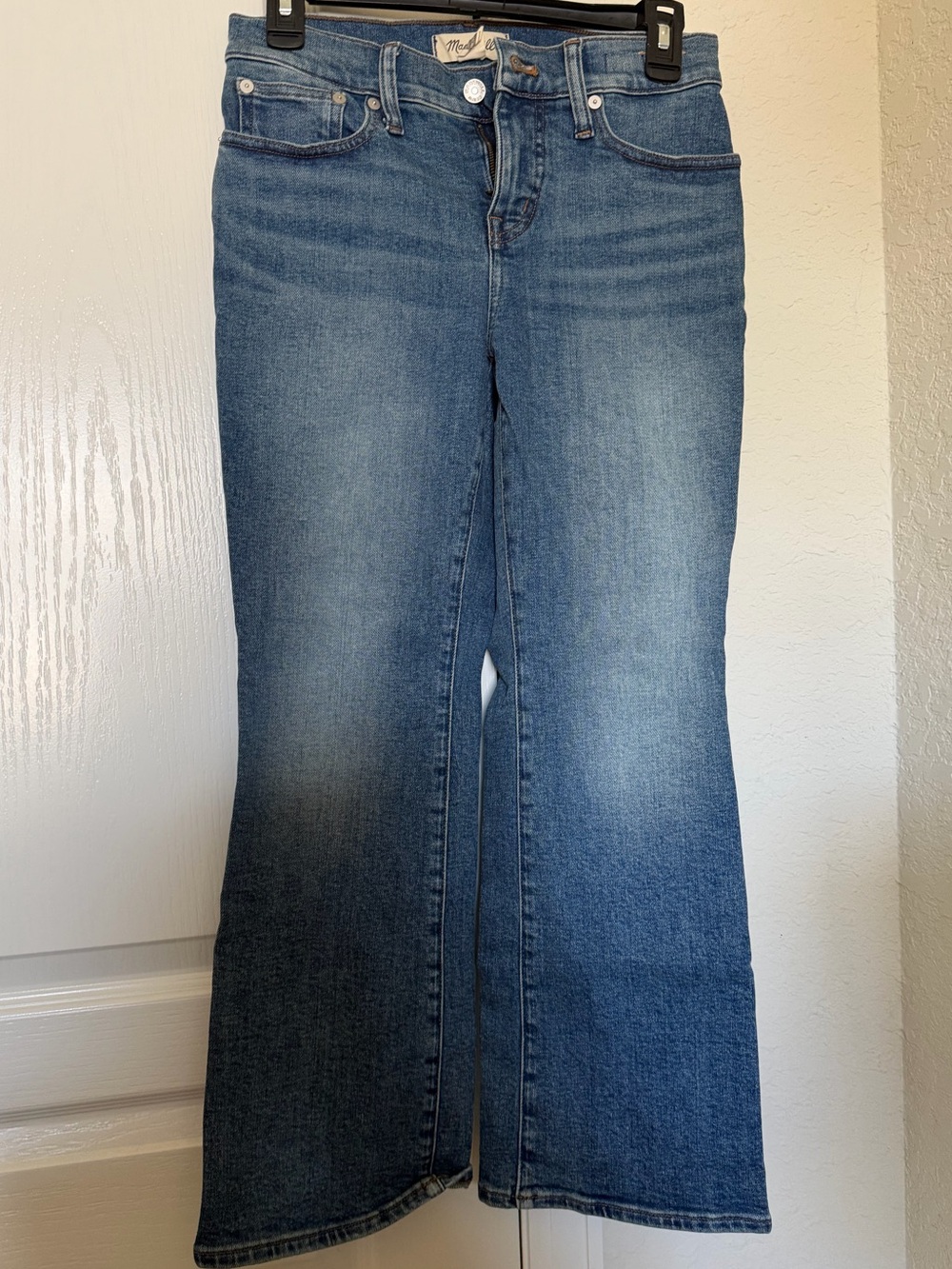 Madewell Mid-Rise Kick Out Jeans